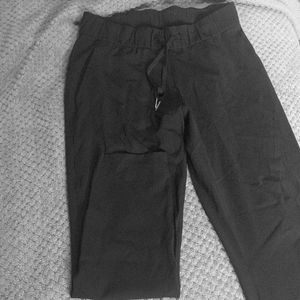 Lululemon black pants